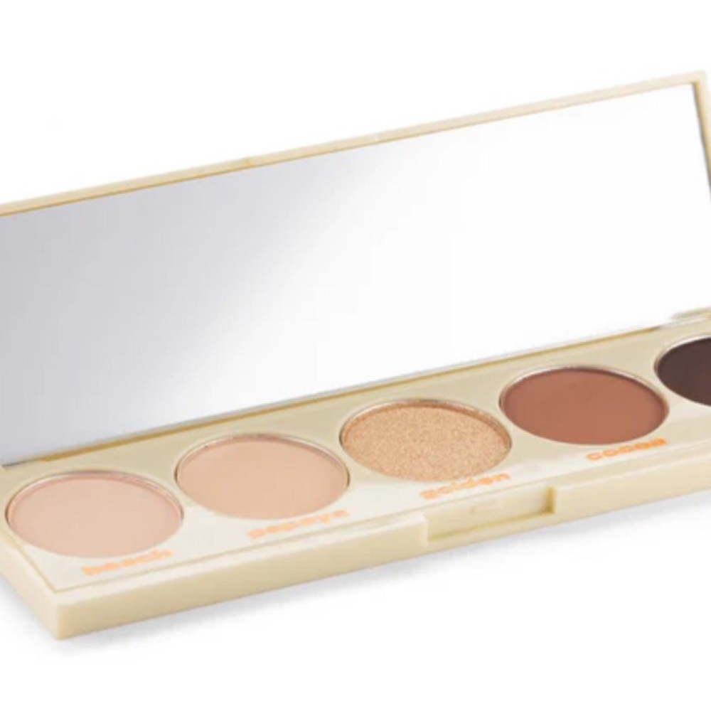 5/$25 -BEAUTY FOR CERTAIN

Playa to Palazzo Eyeshadow Palette